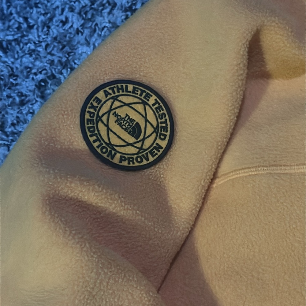 Men’s The North Face Yellow and Purple reversible pullover hoodie. Size XL. - Picture 5 of 6